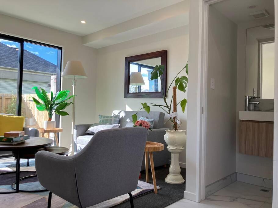 2-Bedroom Ensuite, Close To City, Comfortable, Accessible With Own Parking クライストチャーチ エクステリア 写真