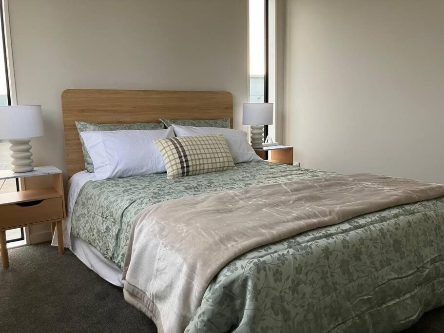 2-Bedroom Ensuite, Close To City, Comfortable, Accessible With Own Parking クライストチャーチ エクステリア 写真