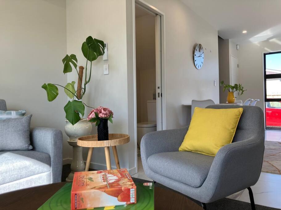 2-Bedroom Ensuite, Close To City, Comfortable, Accessible With Own Parking クライストチャーチ エクステリア 写真